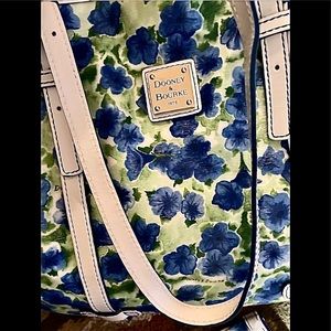 NWT Dooney & Bourke Blue Floral Tote & Coin Purse.